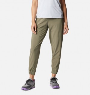 Green Women Columbia Pleasant Creek™ Hiking Pants | 1217980