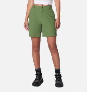 Green Women Columbia Summit Valley™ Hiking Shorts | 64053517