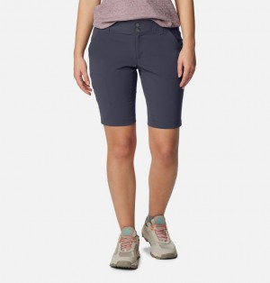 Navy Women Columbia Saturday Trail™ Long Shorts | 9887735