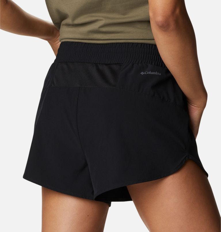 Black Women Columbia Hike™ Shorts | 65865832