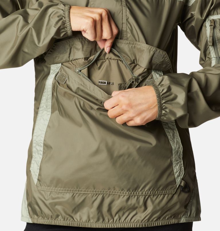 Green Women Columbia Challenger™ Windbreaker | 97013749