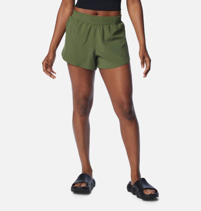 Green Women Columbia Hike™ Shorts | 34751912