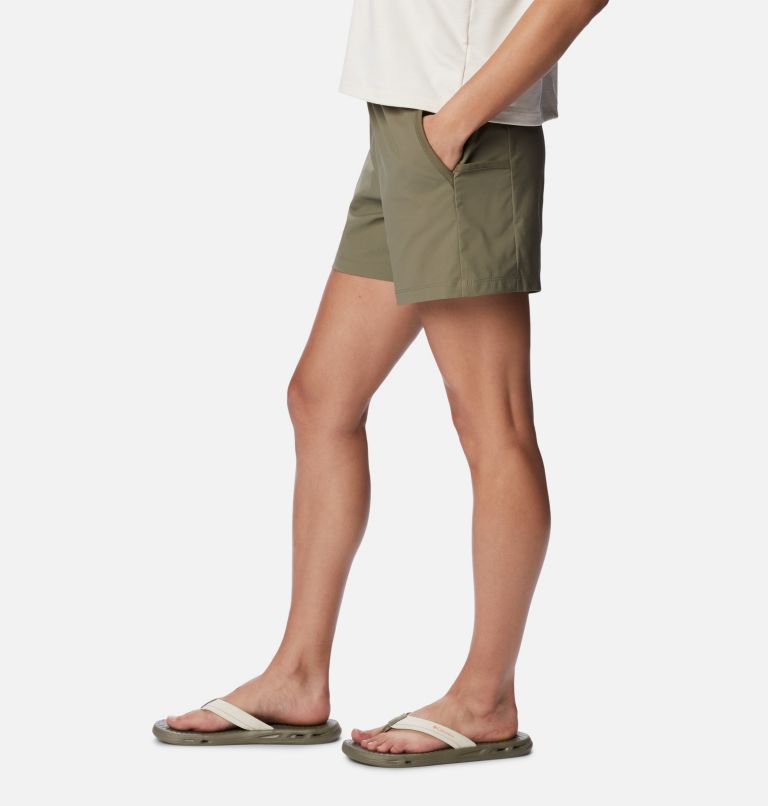 Green Women Columbia Leslie Falls™ Shorts | 4173331