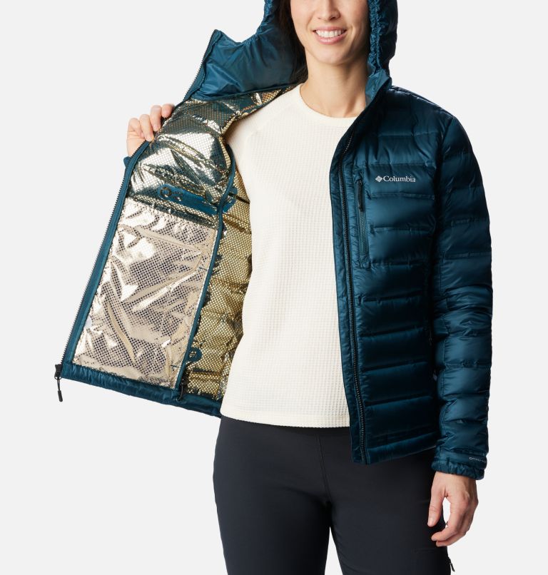 Green Women Columbia Pebble Peak™ Down Hooded Puffer Jacket | 24755929