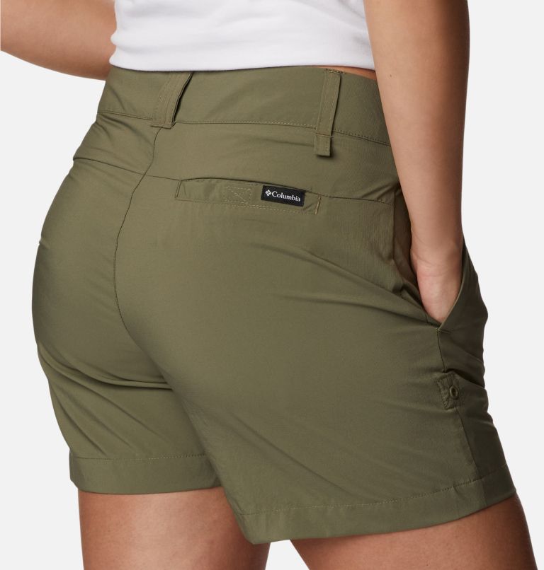 Green Women Columbia Silver Ridge Utility™ Walking Shorts | 32492418