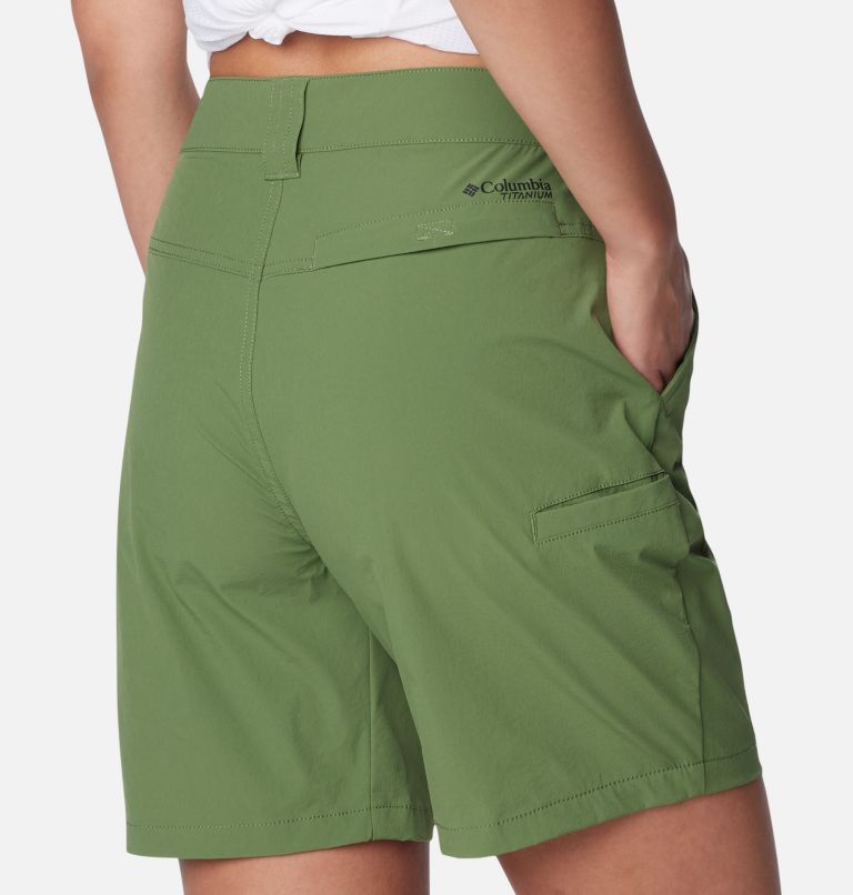 Green Women Columbia Summit Valley™ Hiking Shorts | 64053517