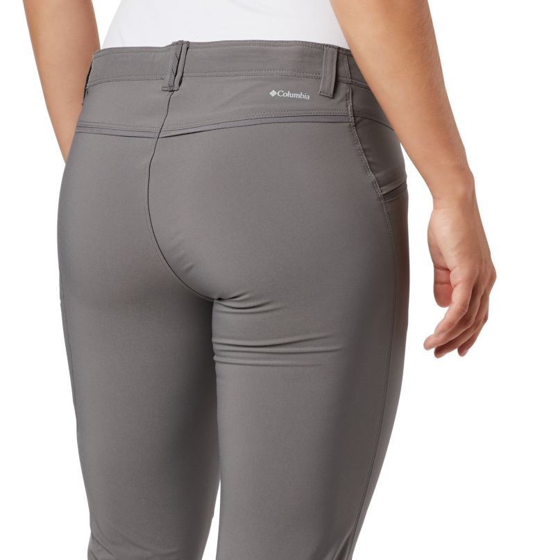 Grey Women Columbia Peak to Point™ Hiking Pants | 83334252