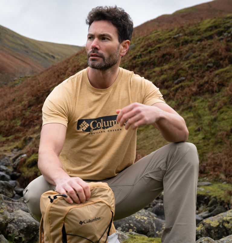 Yellow Men Columbia Kwick Hike™ Technical T Shirts | 54300435